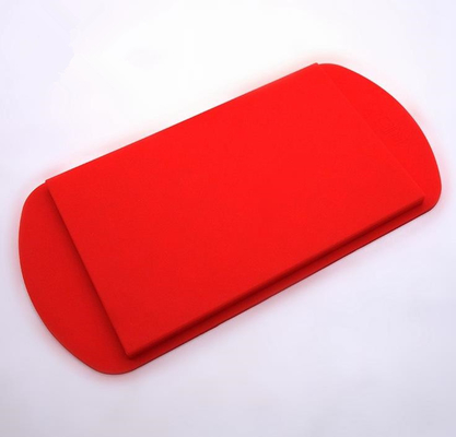 O mini cubo de gelo do silicone do triângulo molda uma cor preta vermelha de 160 cavidades para o congelador