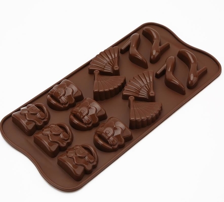 Os moldes frescos dos doces de chocolate, chocolate feito sob encomenda diminuto moldam bens
