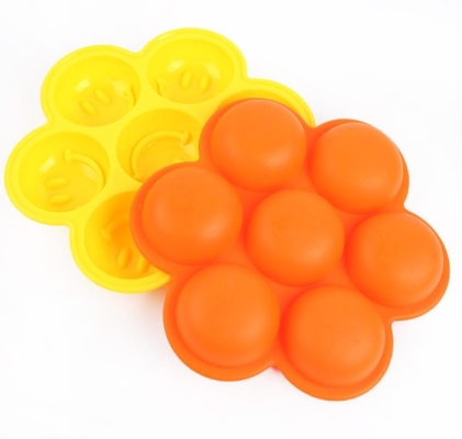 Moldes redondos do cubo de gelo do silicone, forma de sorriso dada forma da cara das bandejas do cubo de gelo