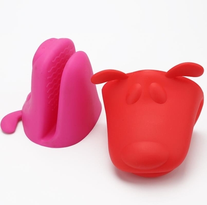 Luvas resistentes ao calor da mão do silicone, cabeça de cão pequeno das luvas do cozimento do silicone dada forma
