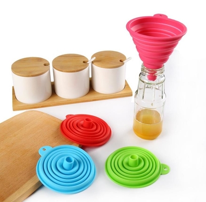 Ferramentas dobráveis da cozinha do funil do silicone do produto comestível dos estilos do grande tamanho