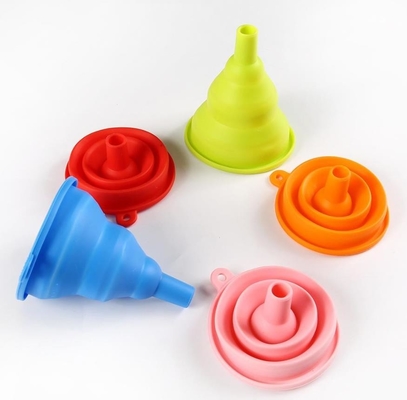 Ferramentas dobráveis da cozinha do funil do silicone do produto comestível dos estilos do tamanho pequeno