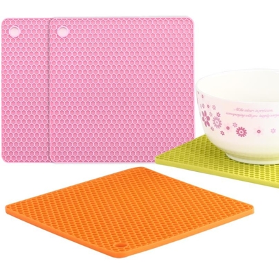 As ferramentas pequenas da cozinha do silicone do favo de mel chapearam 18.2*18.2*0.6cm para o bebê