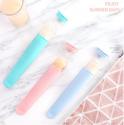 O picolé nórdico do silicone do gelado da cor DIY molda o produto comestível comercial com tampa